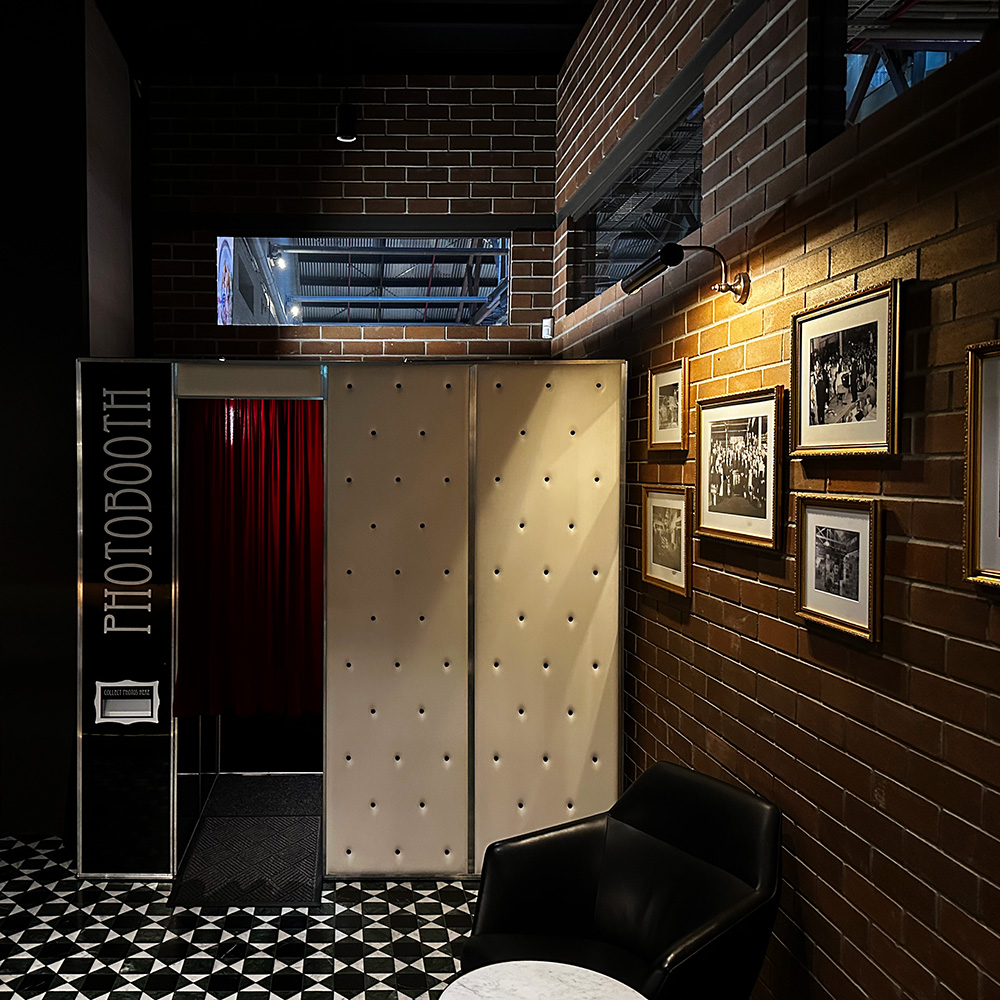 Enclosed Photo Booth Hire