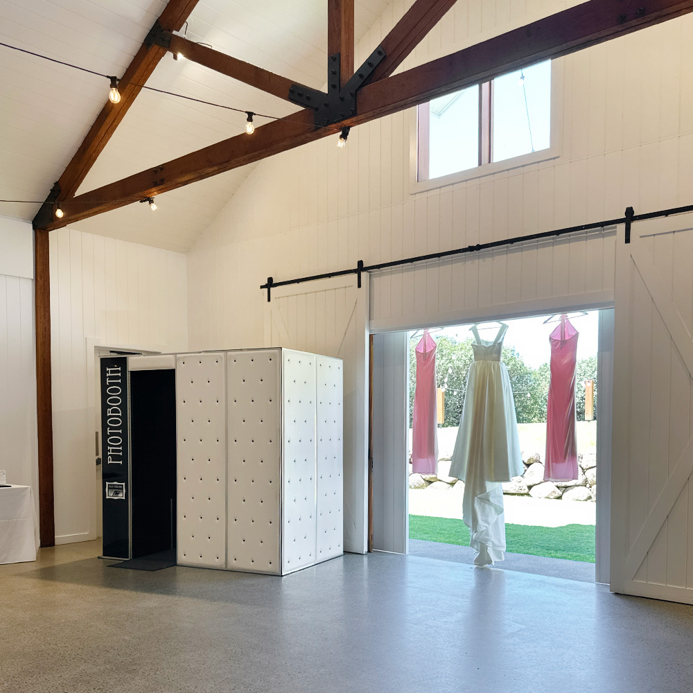 Enclosed Photo Booth Hire